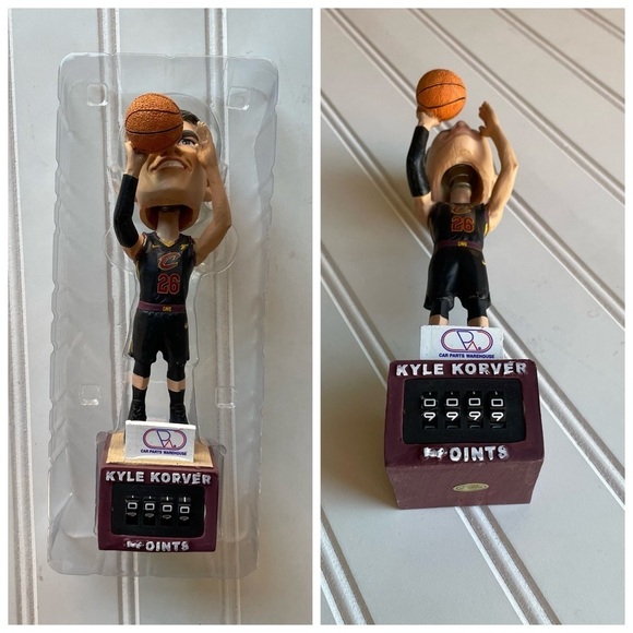 Kyle Korver NBA Cleveland Cavaliers Collectible Bobblehead SGA 3/1/2018 - Picture 8 of 9